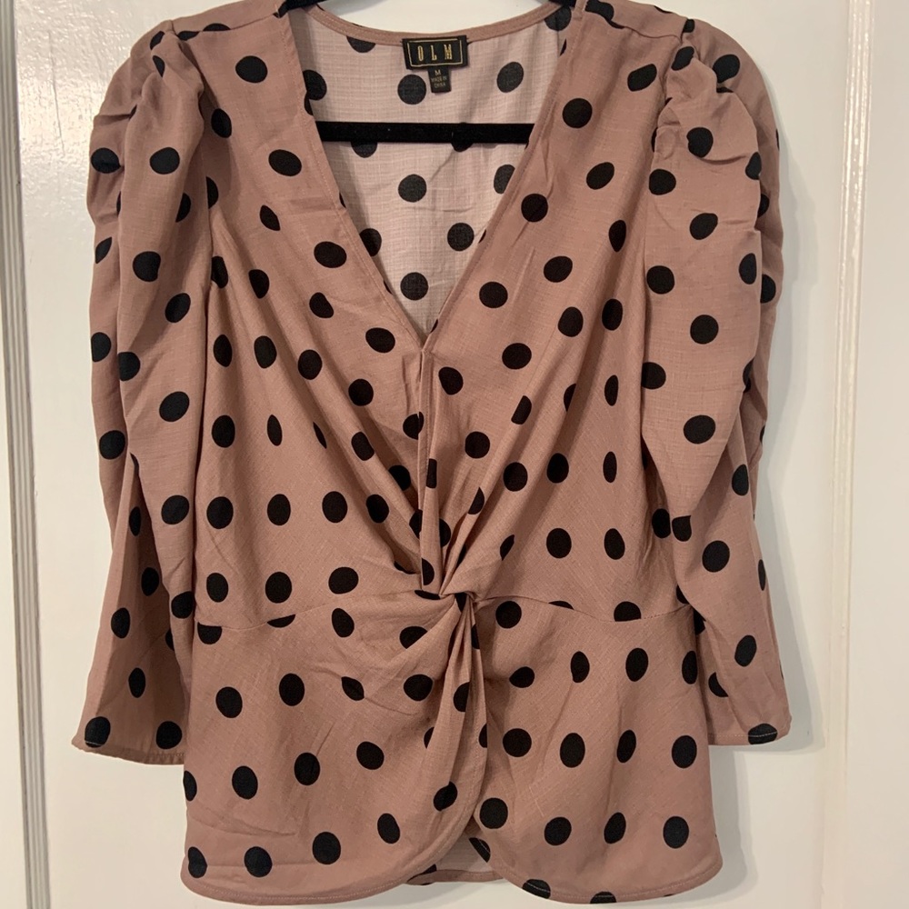 Mauve polka dot puff sleeve v-neck twist top